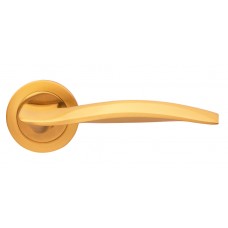 Дверные ручки Morelli Luxury "WAVE" OSA Цвет - Матовое золото